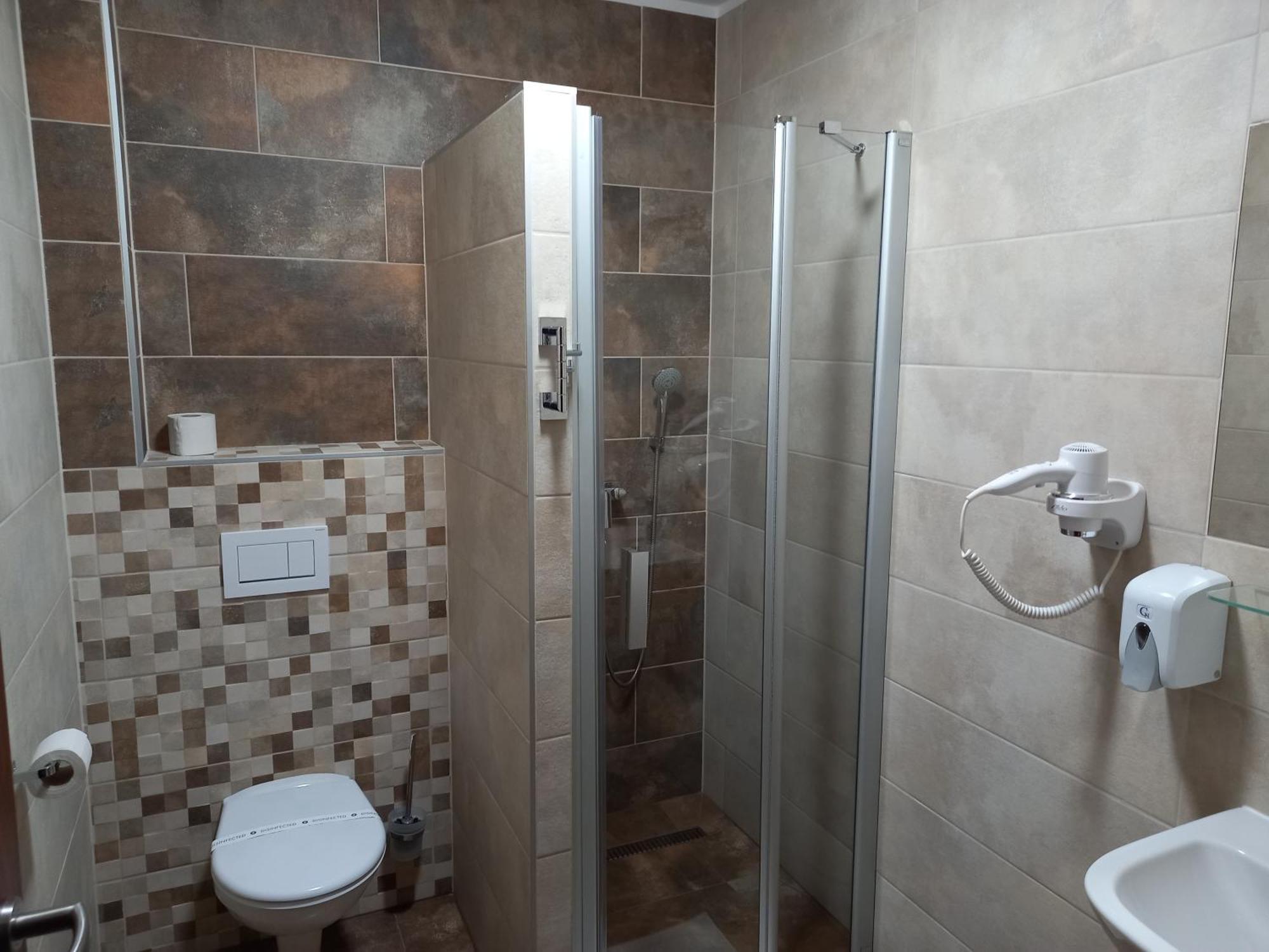 Penzion A Restaurace U Hroznu Velke Bilovice Bagian luar foto